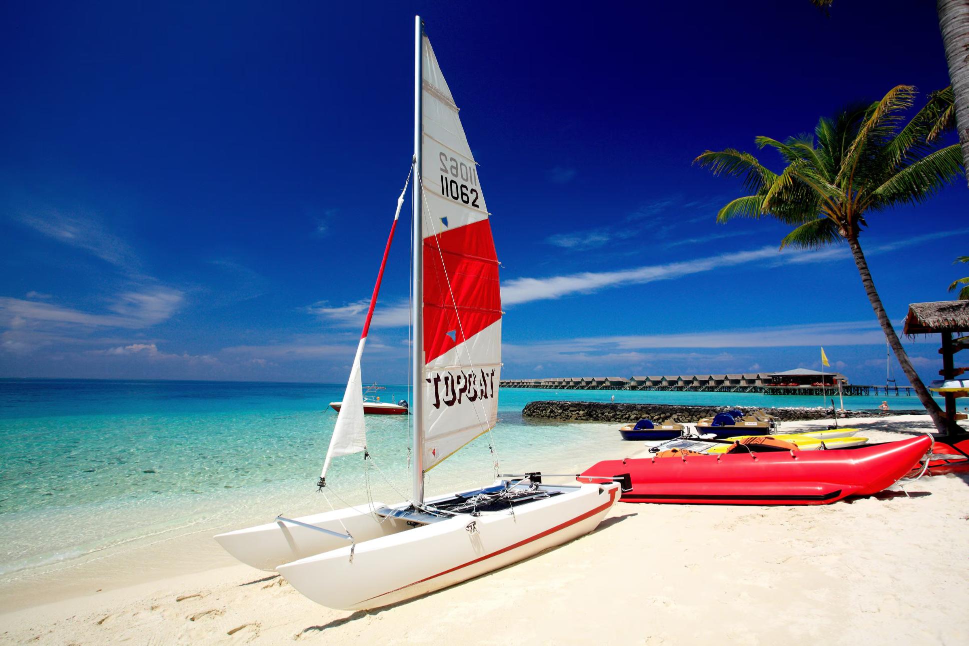 Centara Ras Fushi Resort & Spa Maldives Experiences
