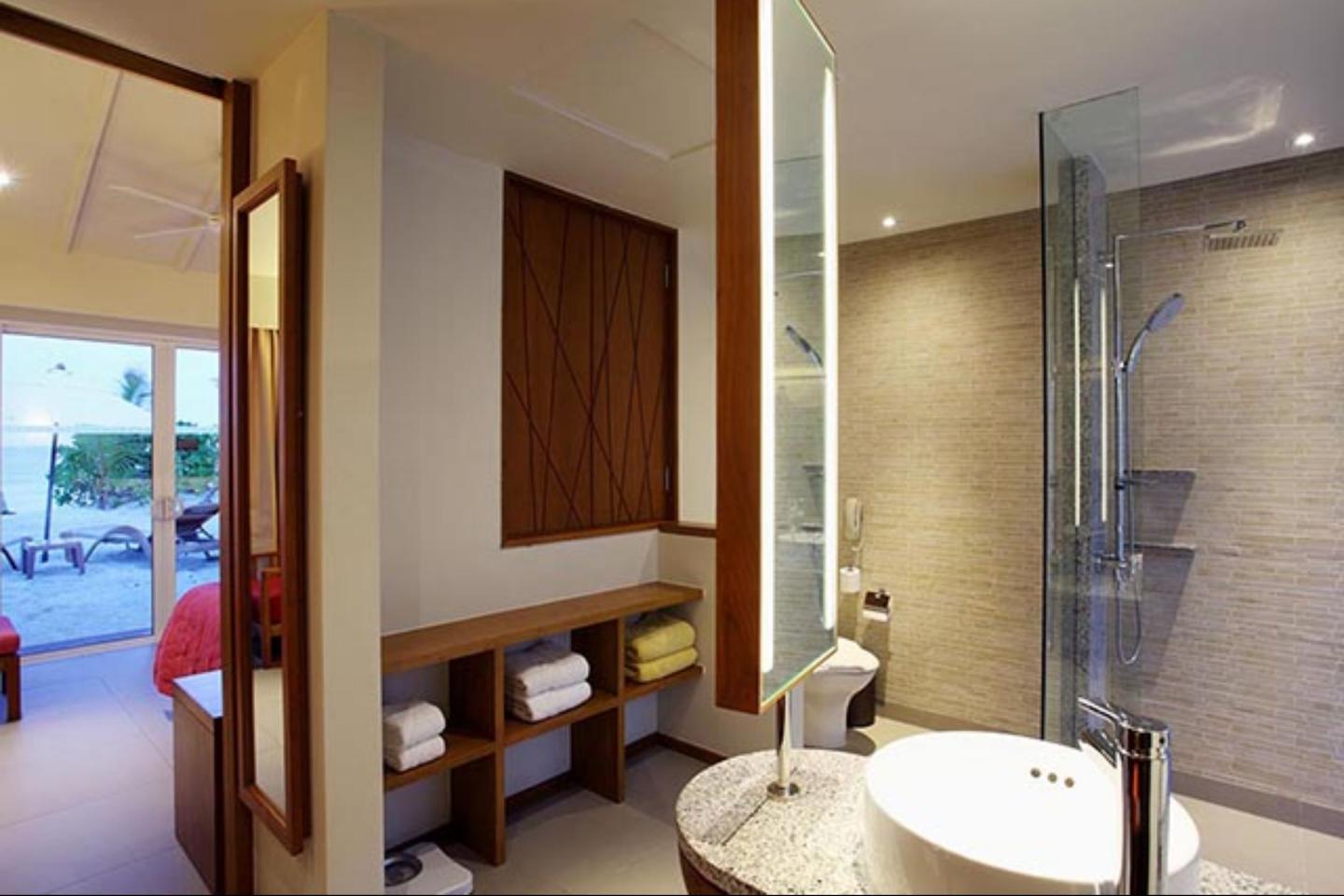 Centara Ras Fushi Resort & Spa Maldives Bathroom