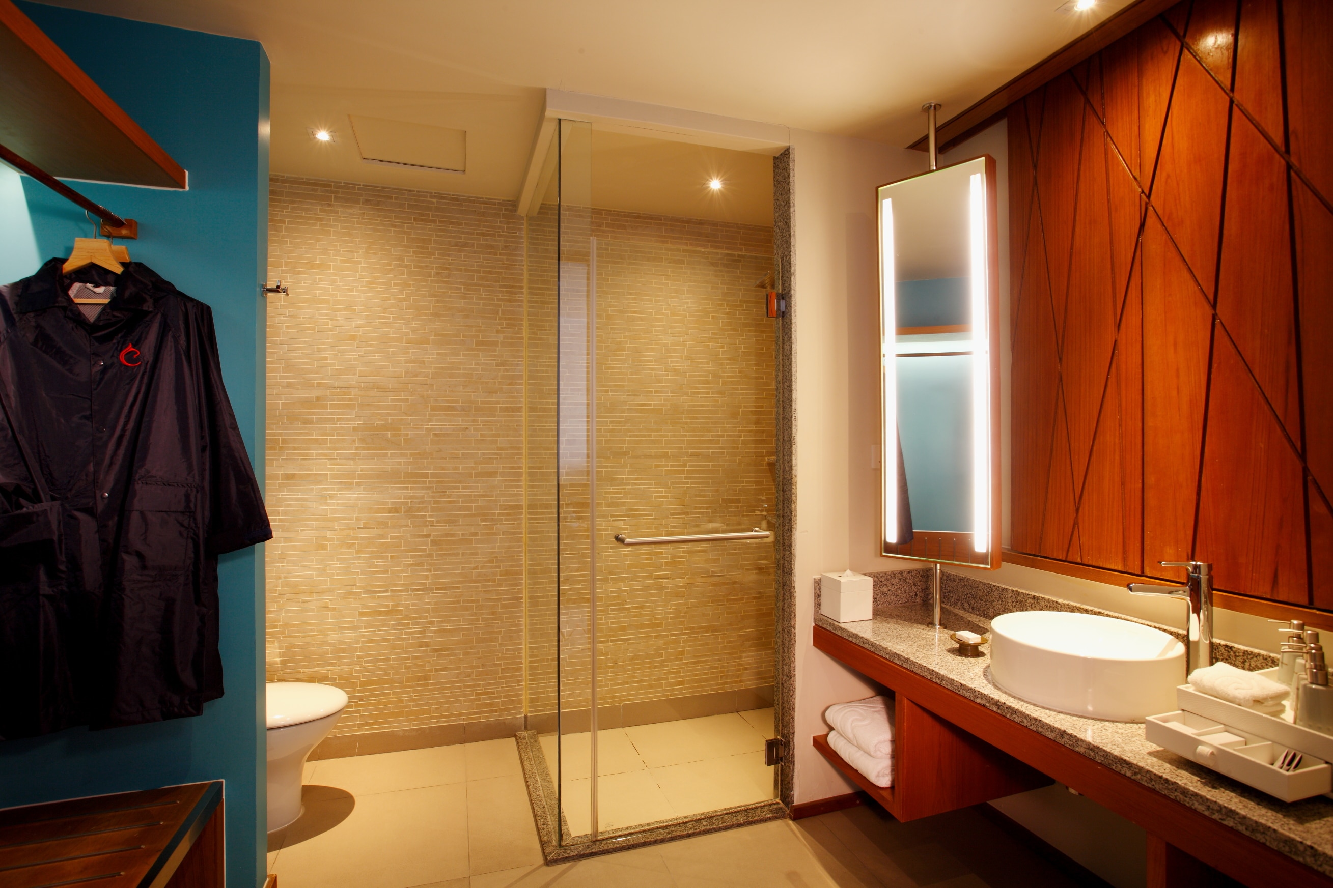 Centara Ras Fushi Resort & Spa Maldives Bathroom
