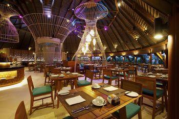 Centara Ras Fushi Resort & Spa Maldives Restaurant/Dining
