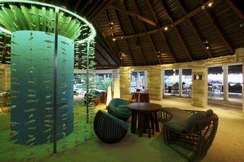 Centara Ras Fushi Resort & Spa Maldives Restaurant/Dining