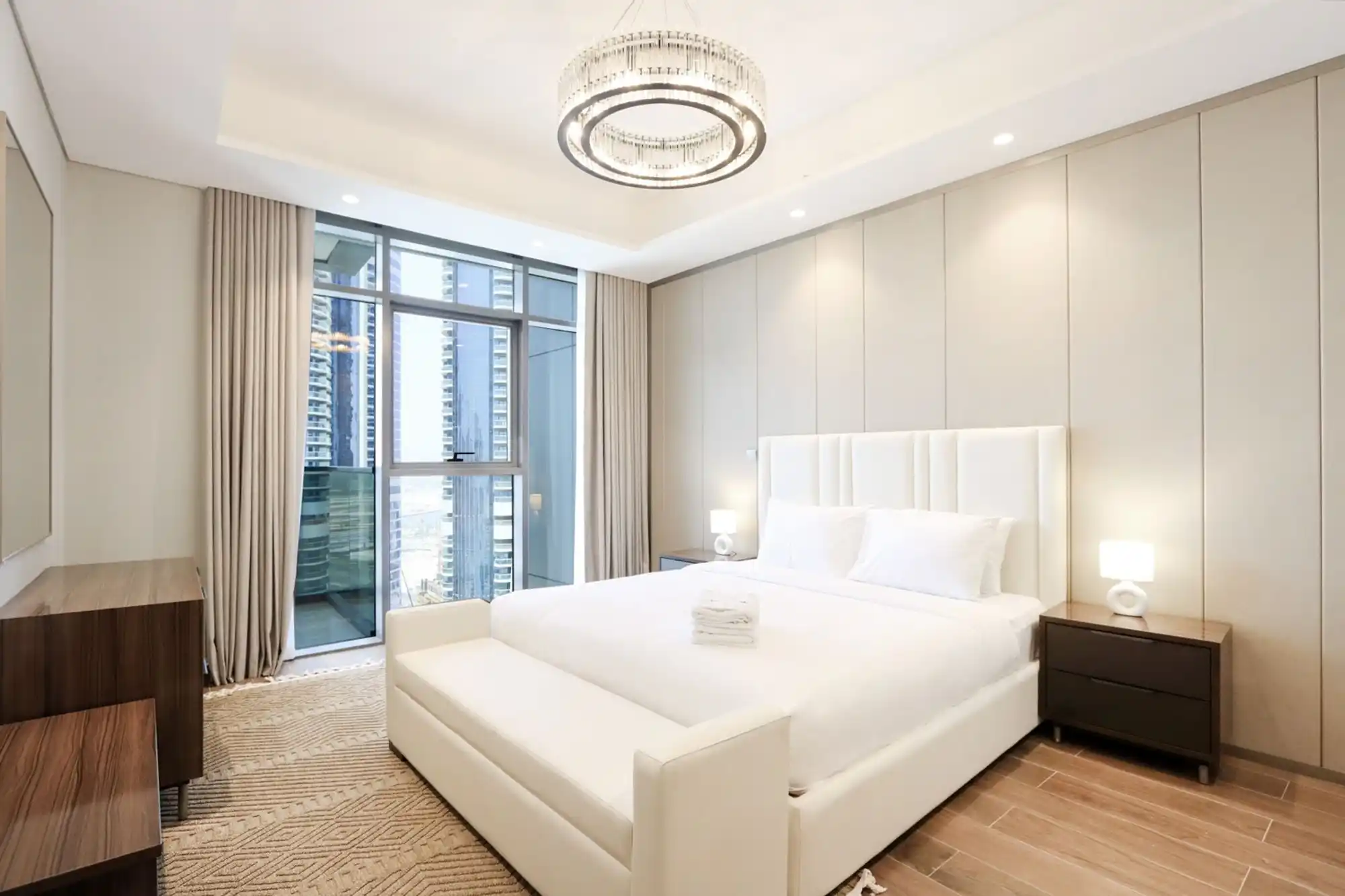 Centrally Located 1BR Near DubaiCanal and Downtown, Dubai