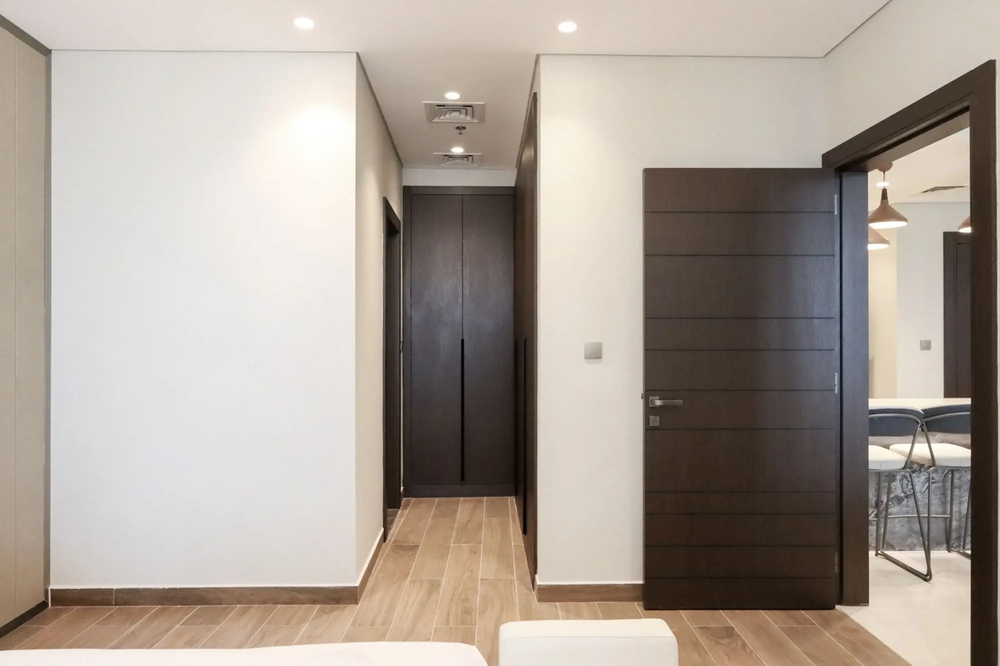 Centrally Located 1BR Near DubaiCanal and Downtown, Dubai