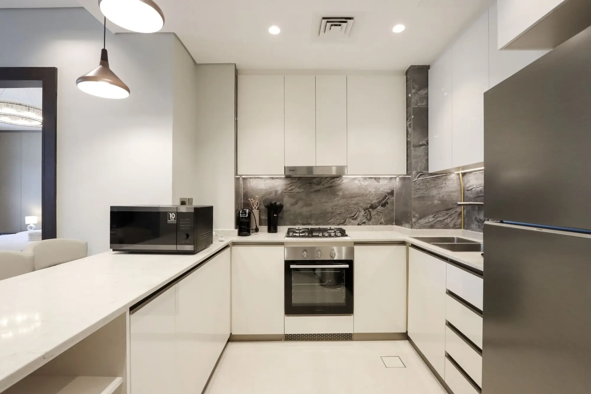 Centrally Located 1BR Near DubaiCanal and Downtown, Dubai