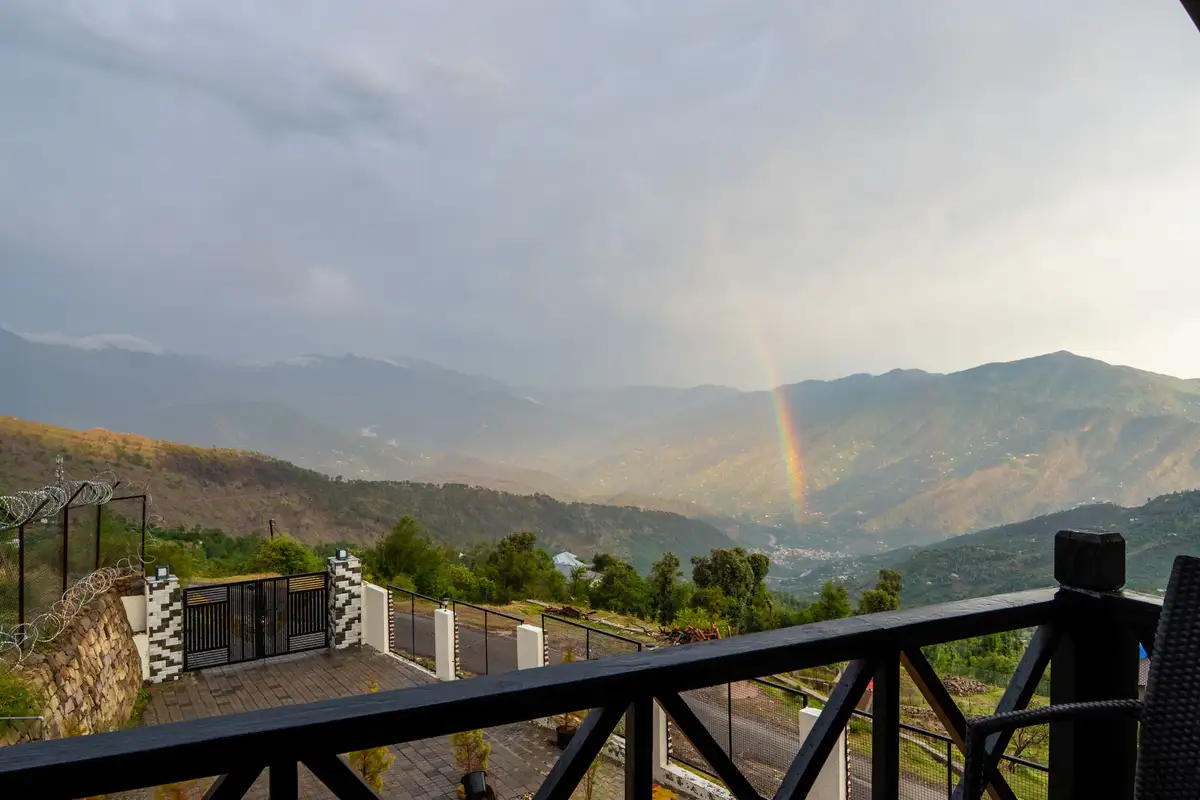 Chalet Royale W/ Zen Deck, Jammu