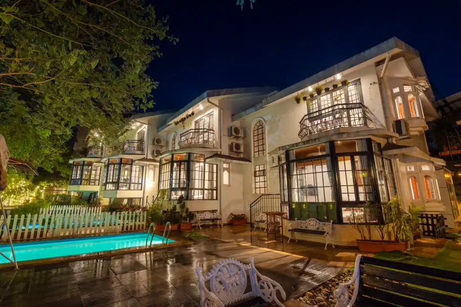 Chandralok: 3 villas, Lonavala