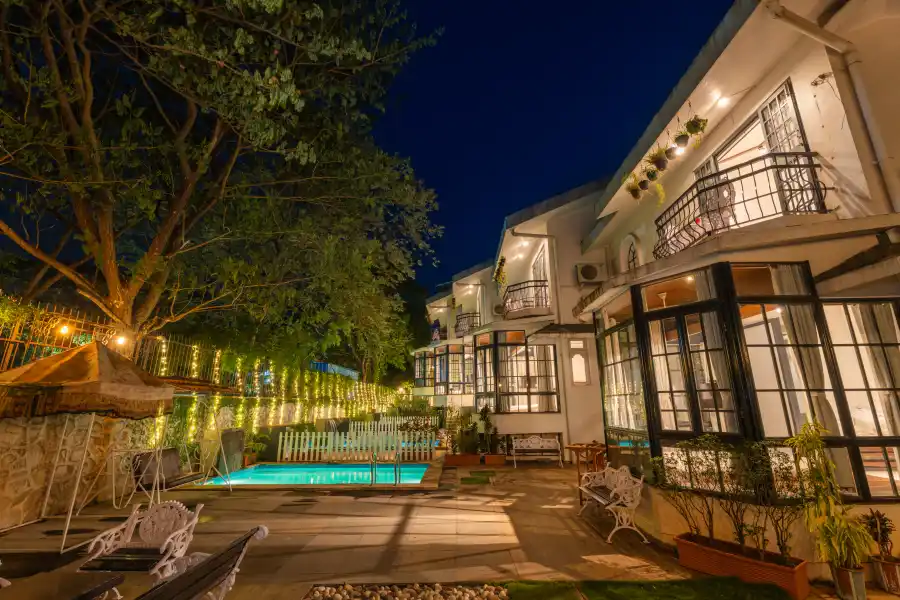 Chandralok: Entire Estate, Lonavala