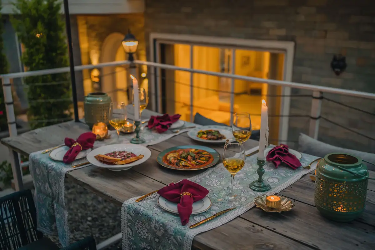 Chapter 2 @ The Ever House W/ Plunge Pool & Jacuzzi, Kasauli