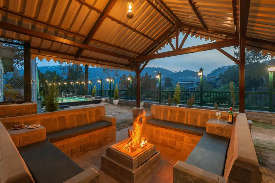 Cherry @ Villa Montierra W/Private Pool, Kasauli