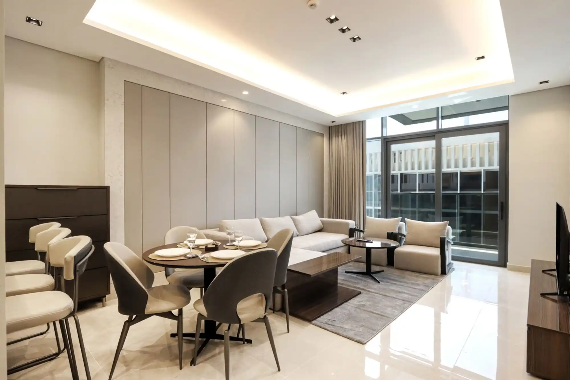Chic 1B in Nobles, Dubai