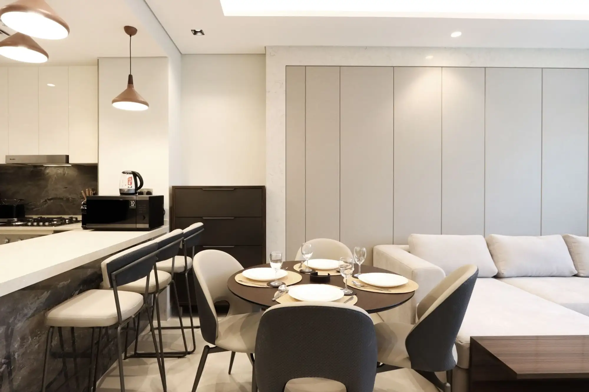 Chic 1B in Nobles, Dubai