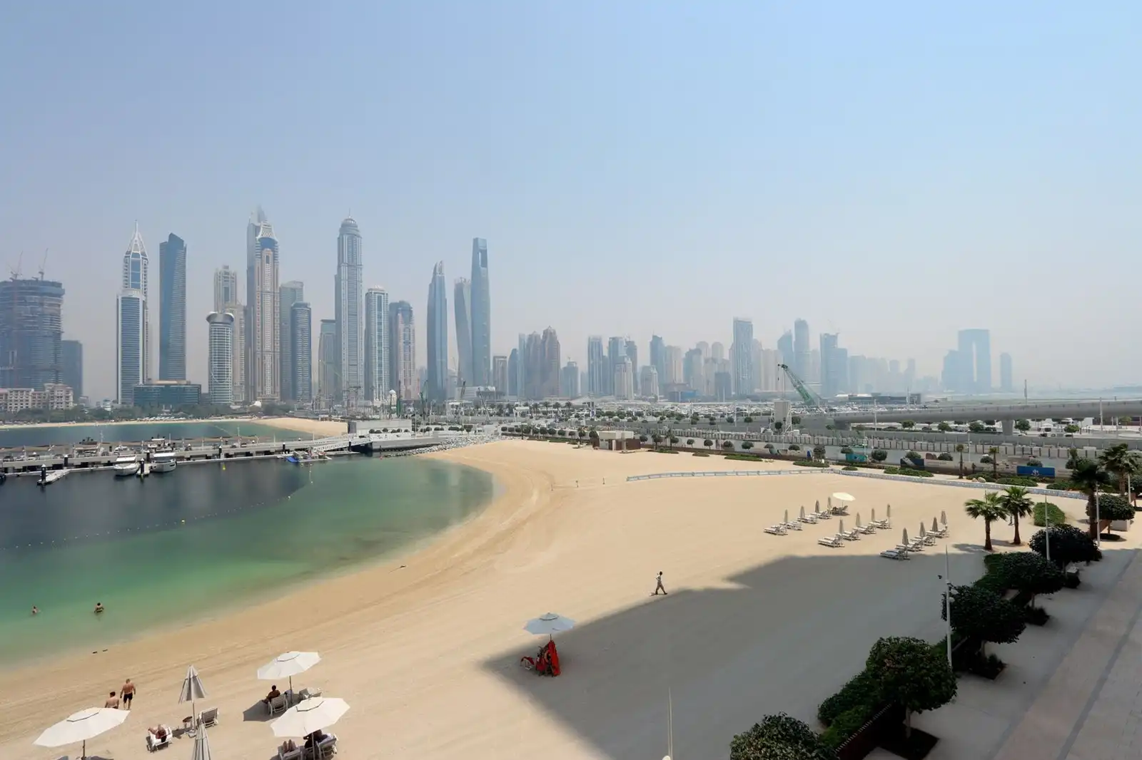 Chic 1BR, Dubai