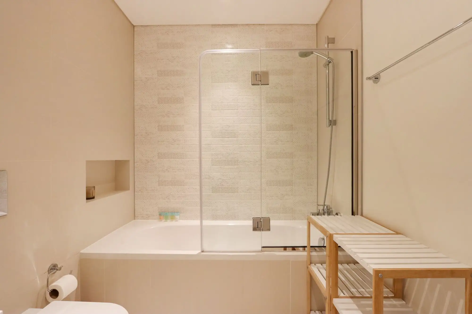 Chic 1BR, Dubai
