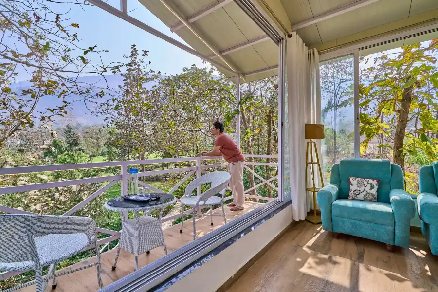Chirping Chalet, Karjat