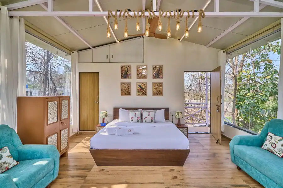 Chirping Chalet, Karjat