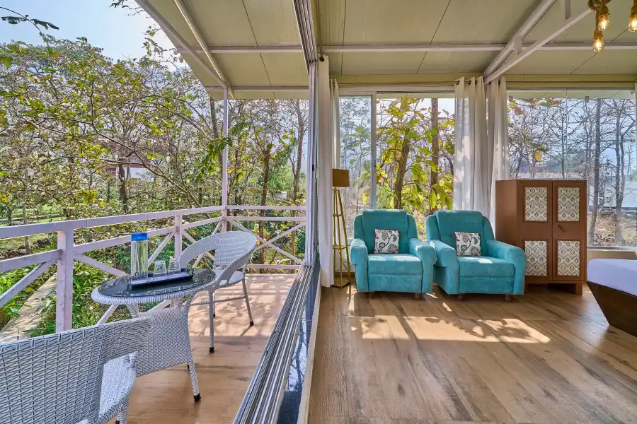 Chirping Chalet, Karjat