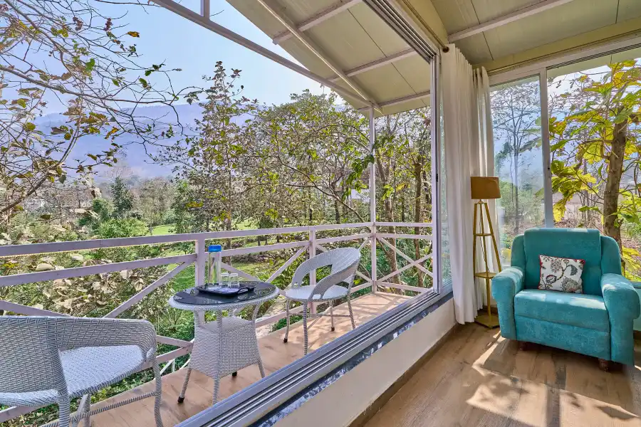 Chirping Chalet, Karjat