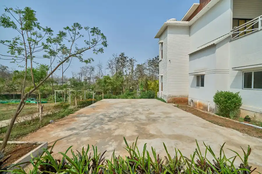 Chirping Chalet, Karjat