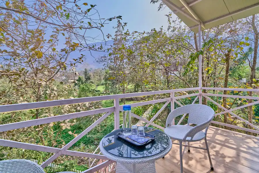 Chirping Chalet, Karjat
