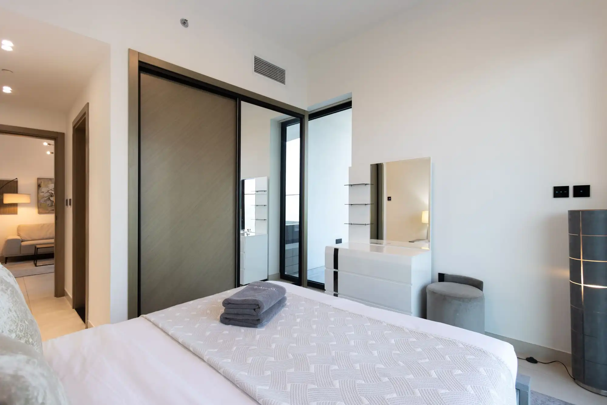 Classy 2B with Jacuzzi & Burj Khalifa View, Dubai