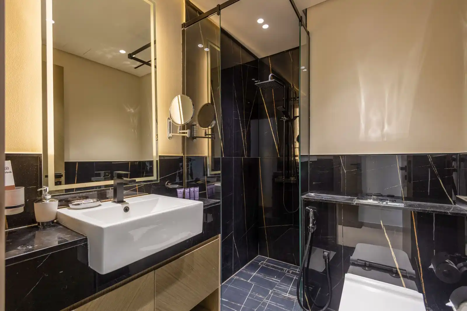 Classy 2B with Jacuzzi & Burj Khalifa View, Dubai
