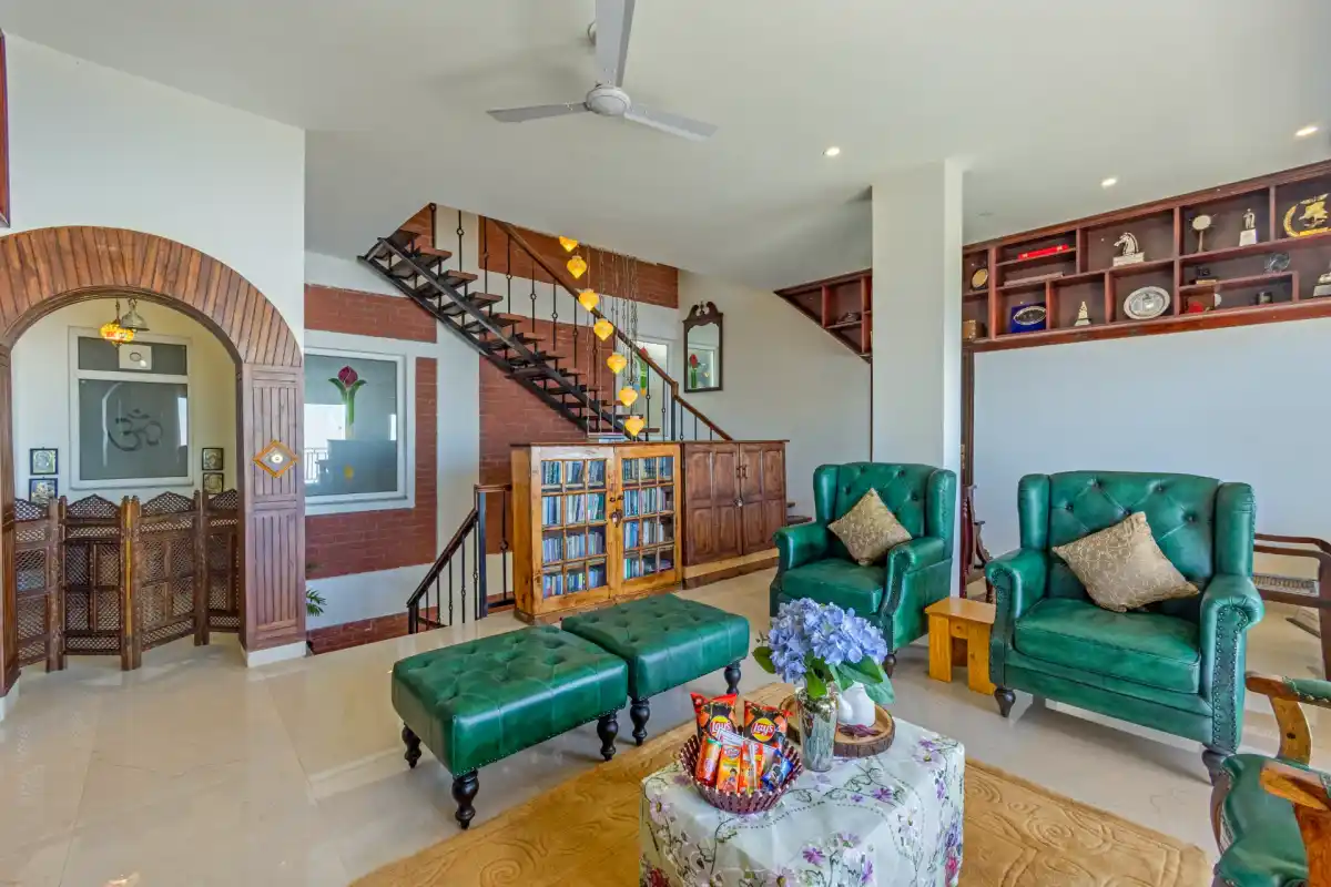 Cliff Side Villa, Kasauli