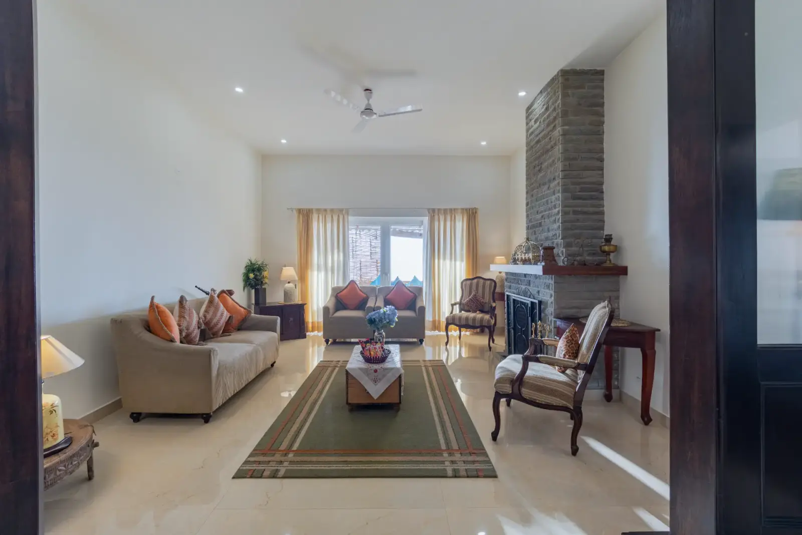 Cliff Side Villa, Kasauli