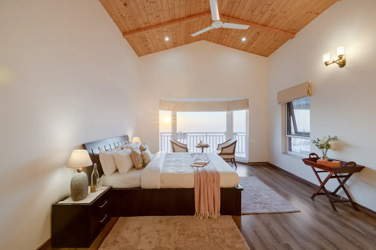 Cliff Side Villa, Kasauli