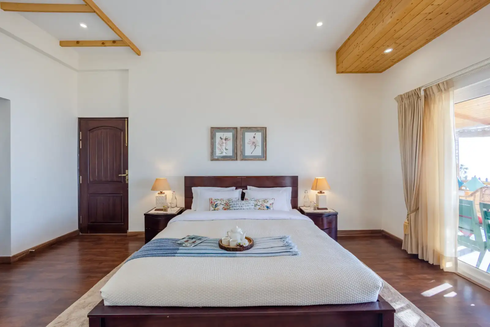 Cliff Side Villa, Kasauli