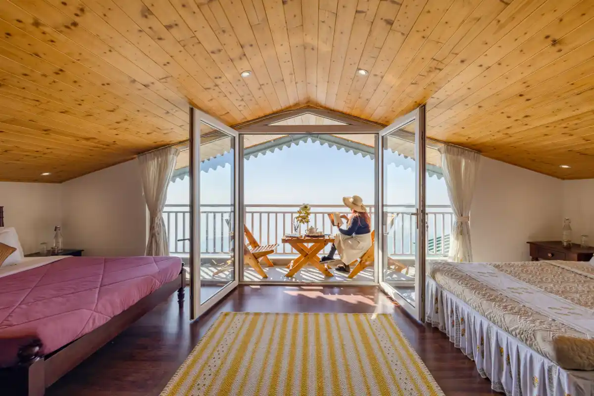 Cliff Side Villa, Kasauli
