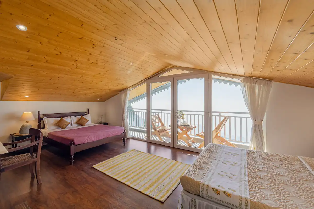 Cliff Side Villa, Kasauli