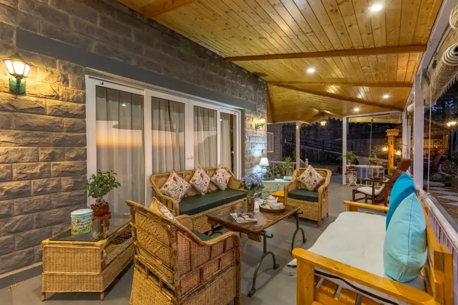 Cliff Side Villa, Kasauli