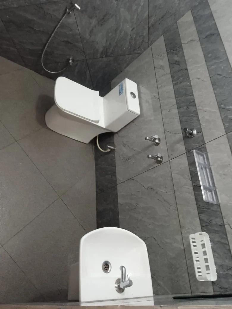 Cliff Vista by Saash Hotels Bathroom 1