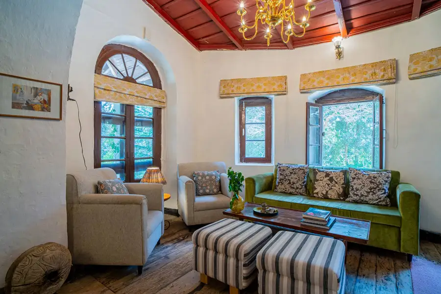Colonial Retreat - Ranikhet, Nainital