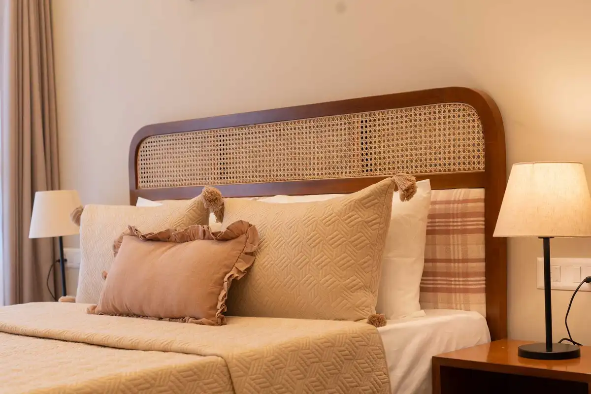 Comfort Room @ StayVista Residences at GK-1, New Delhi