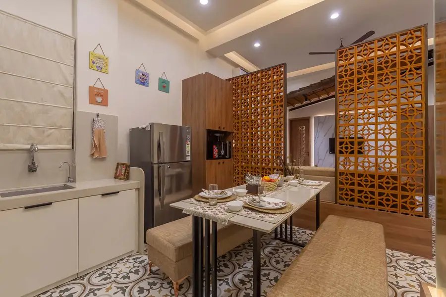 Coral Breeze, Dapoli