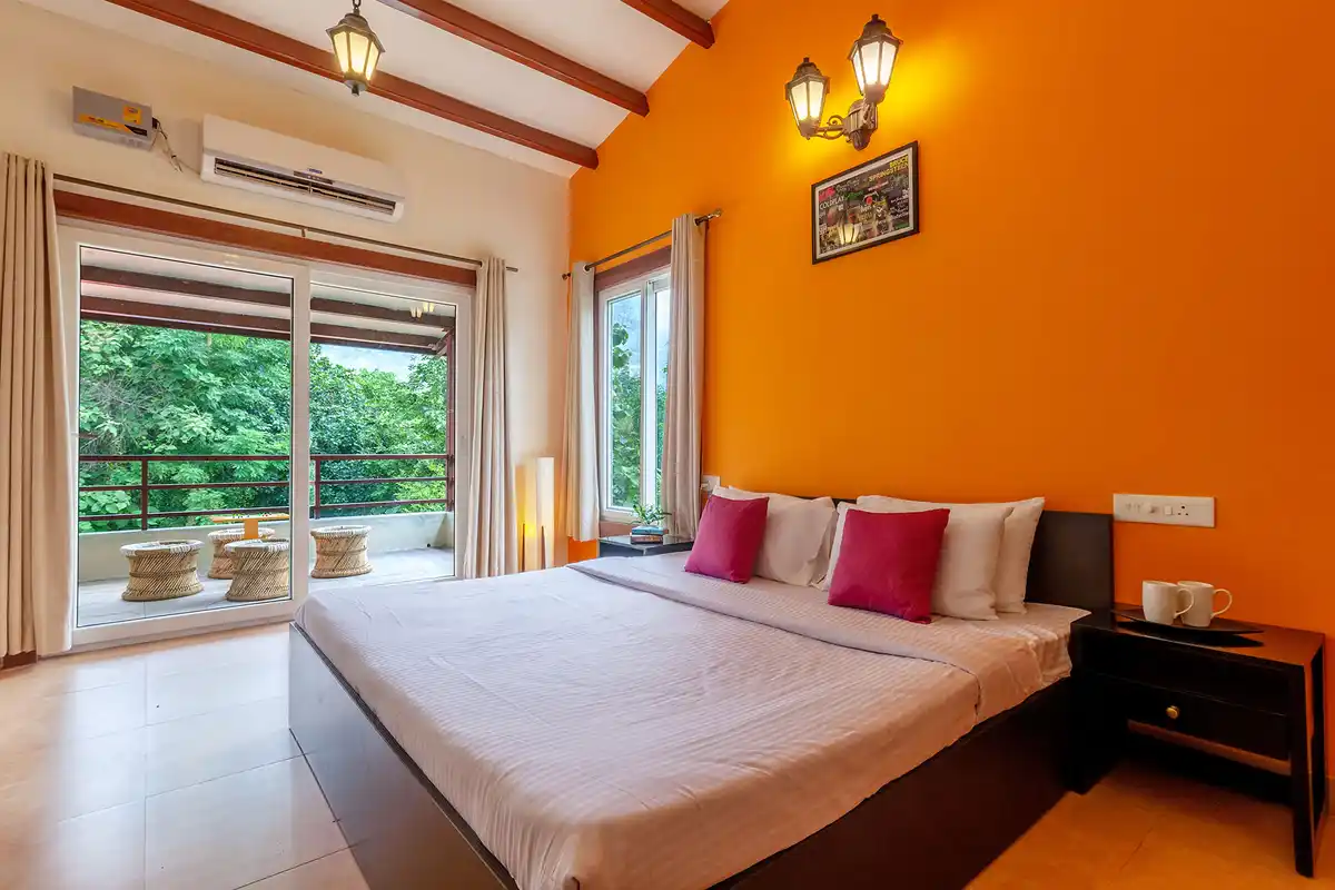 Corfu and Crete, Karjat