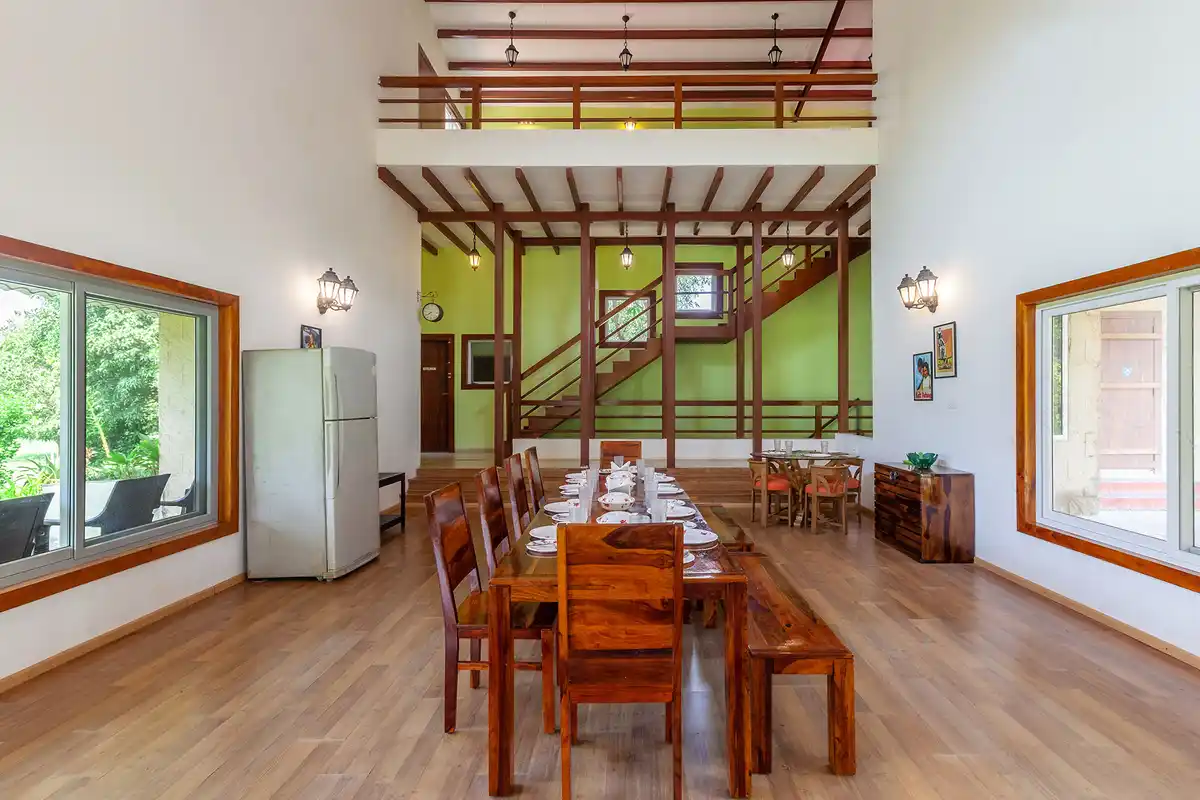 Corfu, Karjat