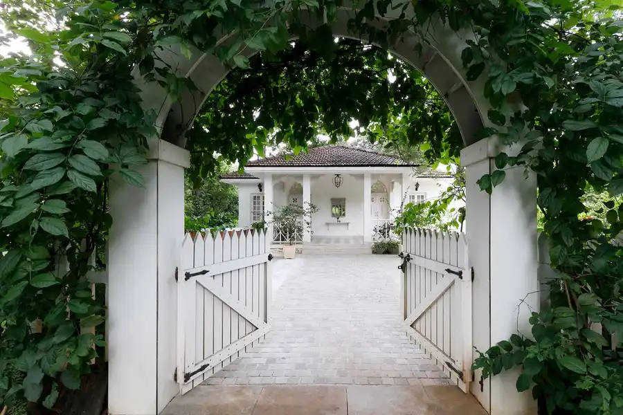 Cosy Cottage - The Inner Temple, Alibaug