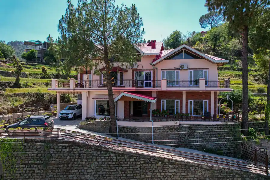 Cosy Crest, Kasauli