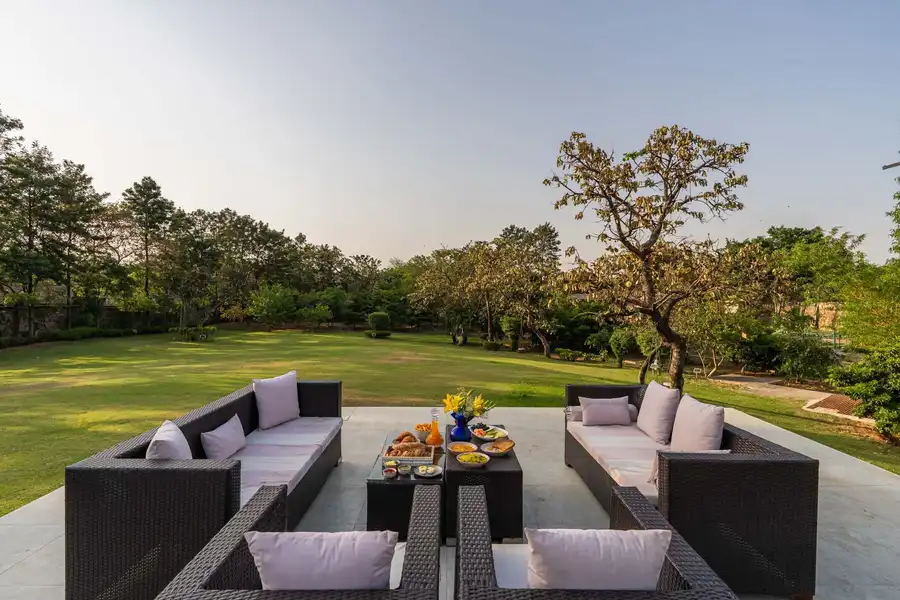 Cottage @ Kaimalgarh Aravalli Estate W/ Outdoor Pool, New Delhi