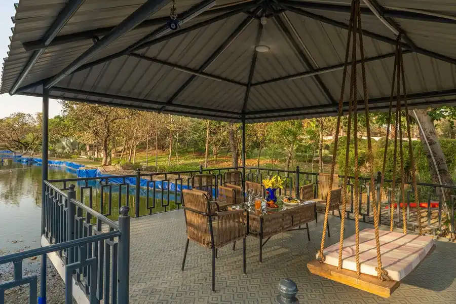 Cottage @ Kaimalgarh Aravalli Estate W/ Outdoor Pool, New Delhi