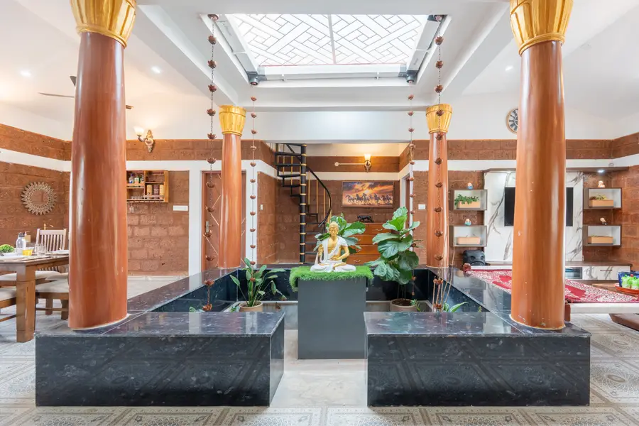 Courtyard Banyan, Bengaluru