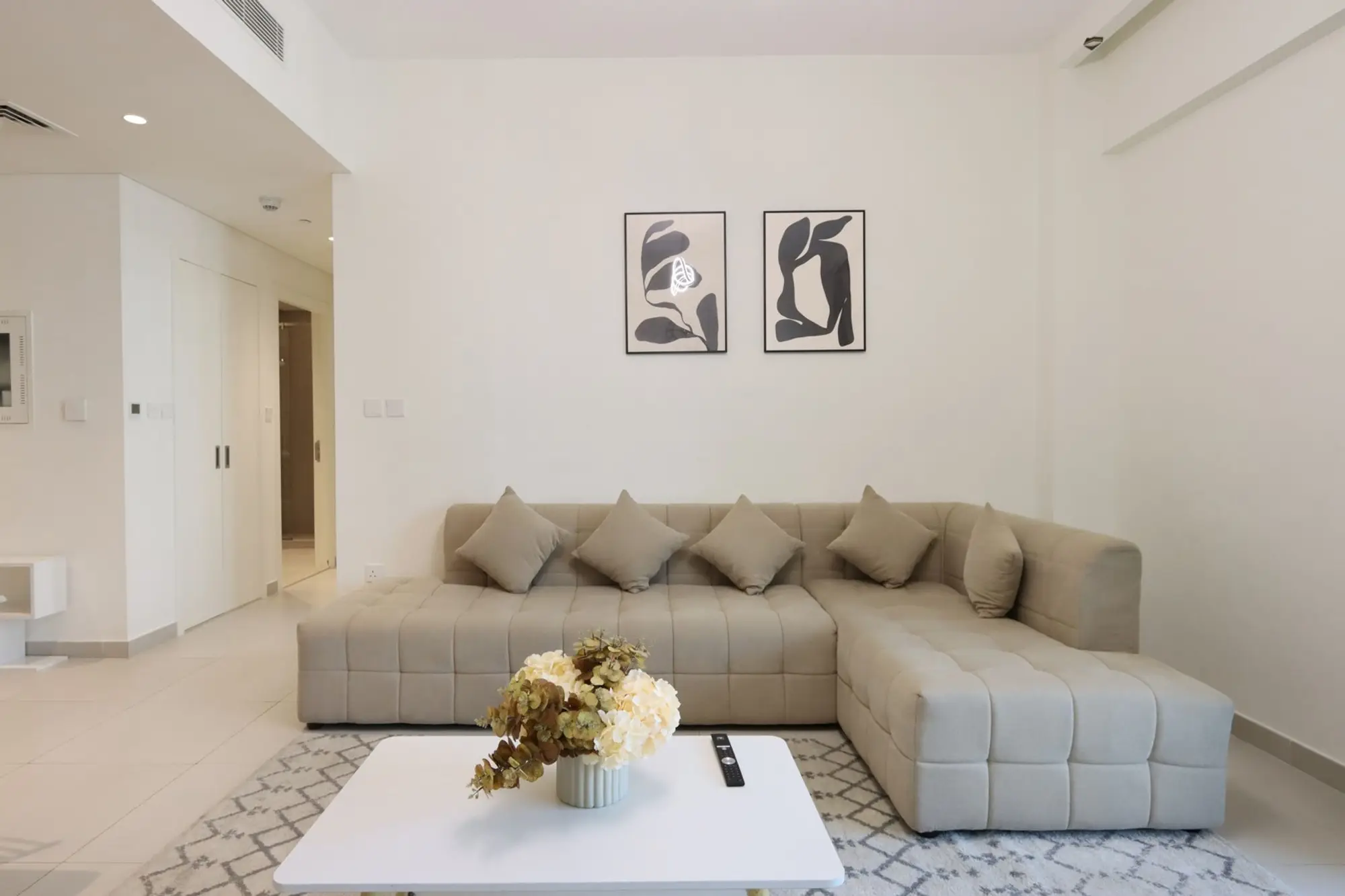 Cozy 2BR, Dubai