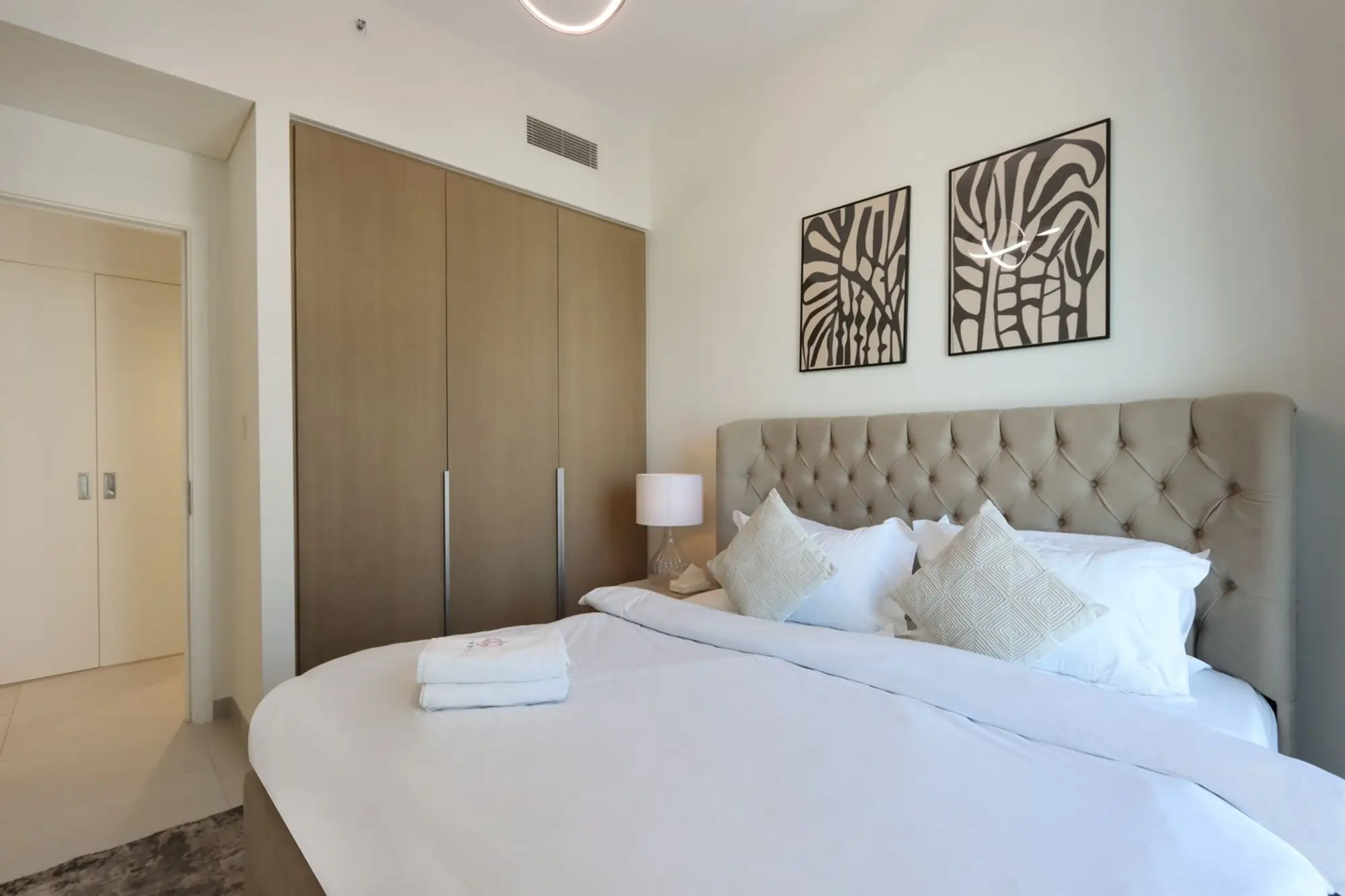Cozy 2BR, Dubai