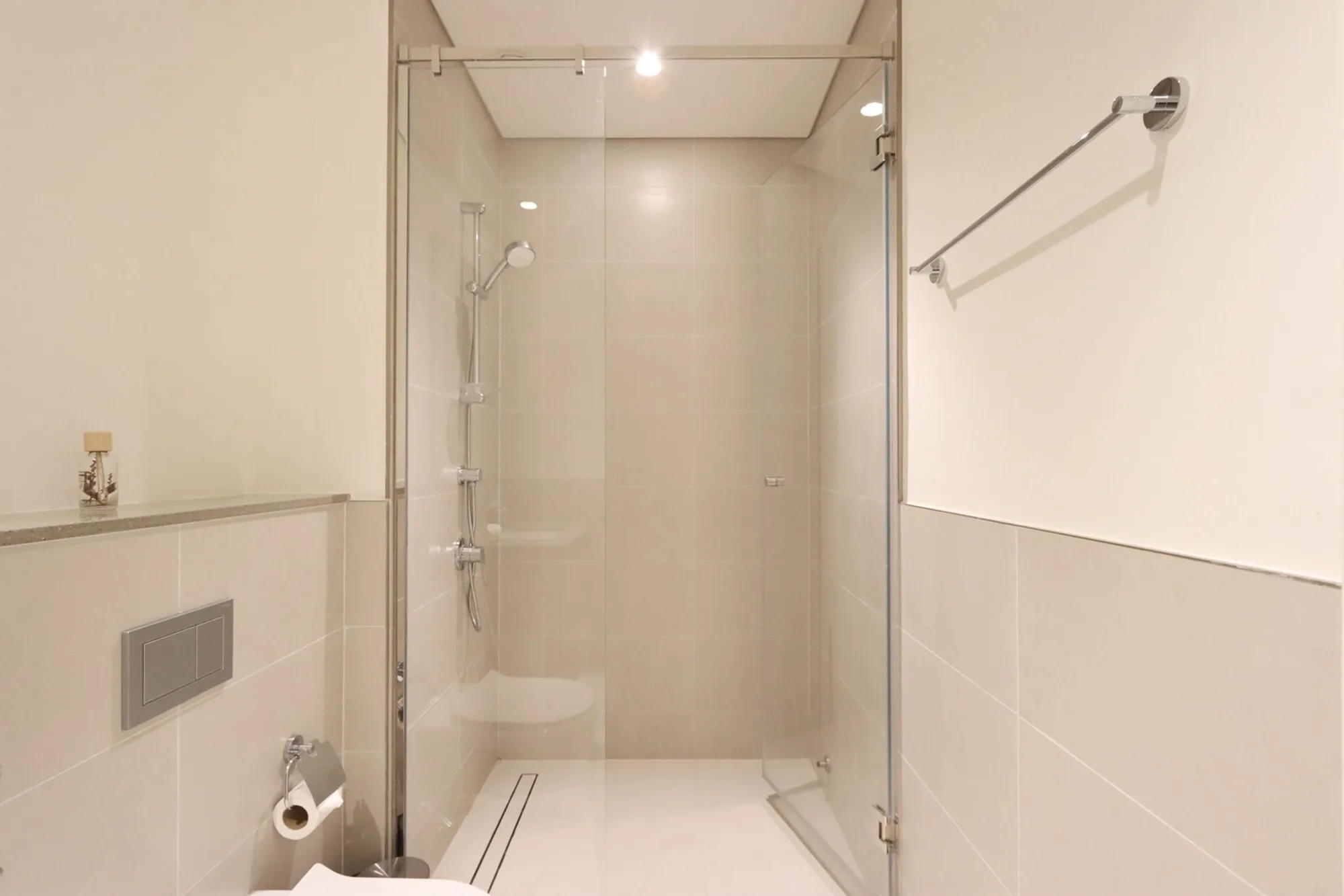 Cozy 2BR, Dubai