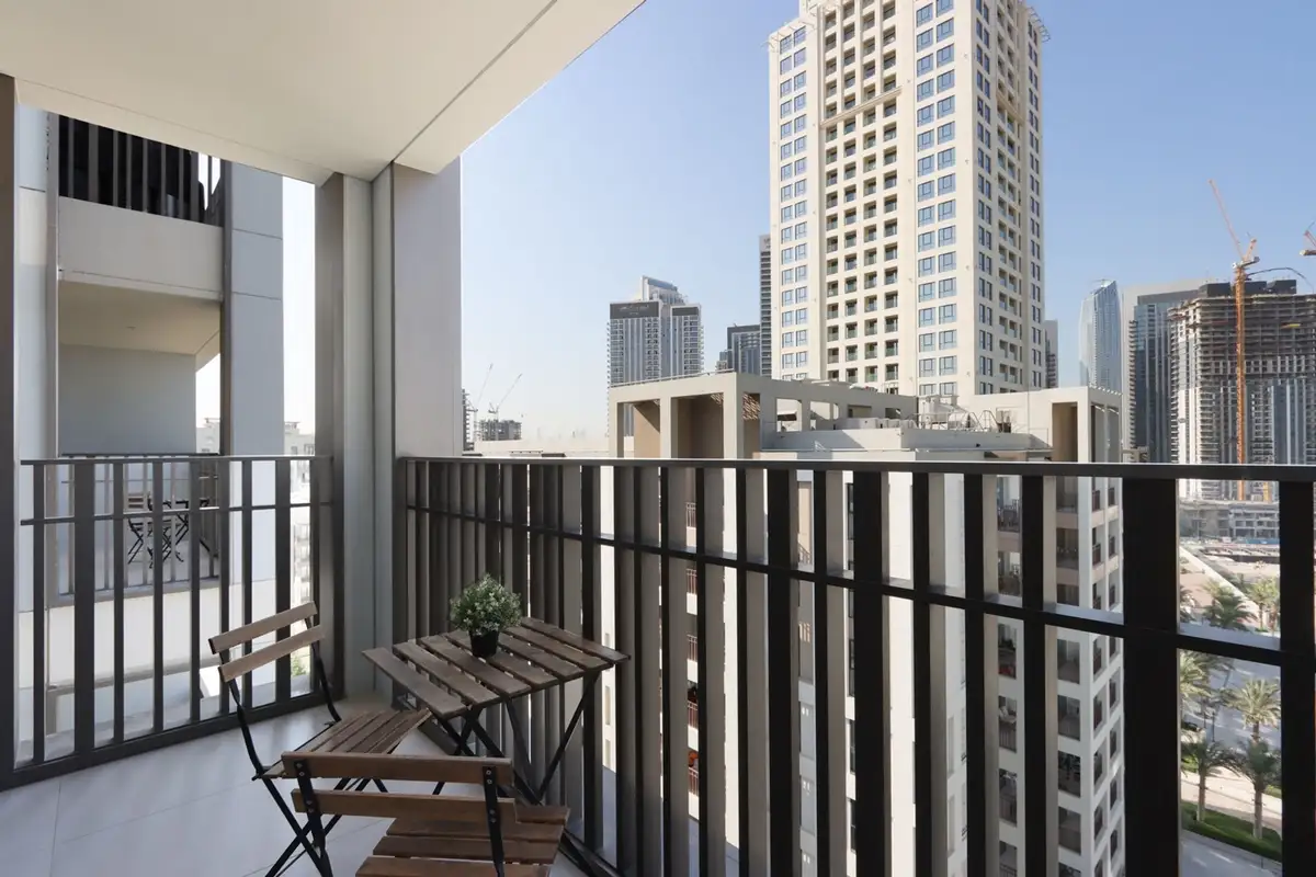 Cozy 2BR, Dubai