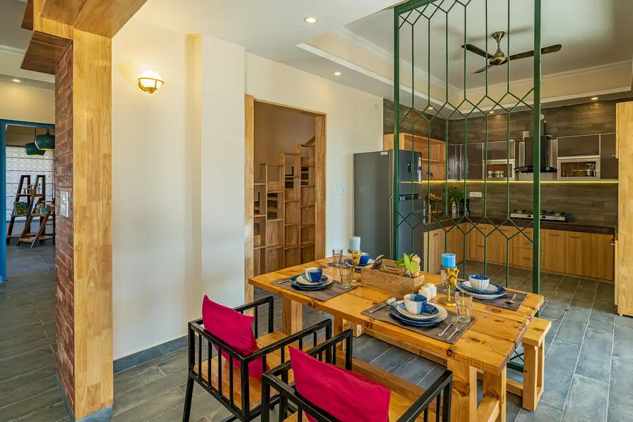 Creek Edge Home, Dharamshala
