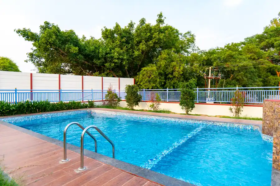Crest Manor, Bengaluru