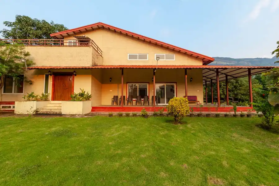 Crete, Karjat